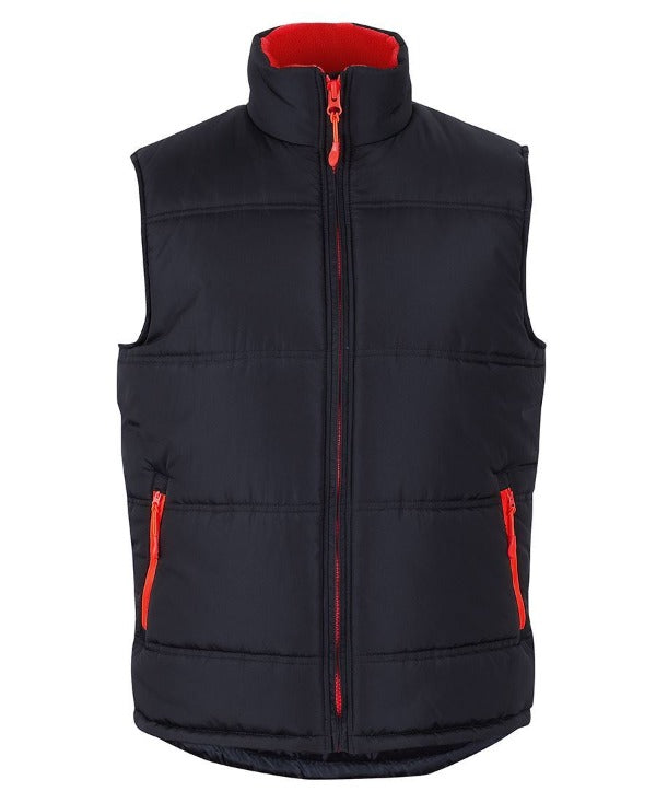 PUFFER CONTRAST VEST in Black/Red